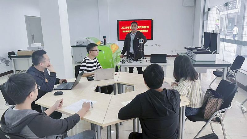 IT培训机构排名背后的招生标准揭秘
